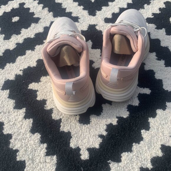 Hoka One One Bondi 8 Women’s Running Shoe Size’s 5 through 7.5 - Picture 5 of 6